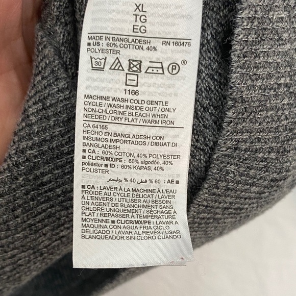 Old Navy Gray V-Neck Sweater Sz XL - Picture 5 of 8